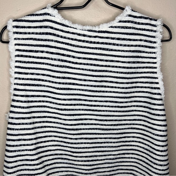 1x Green Envelope Blue White Print Sleeveless Top Preppy Classic - Picture 6 of 8